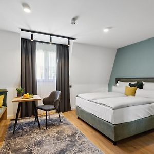 Studio met een King Size Bed